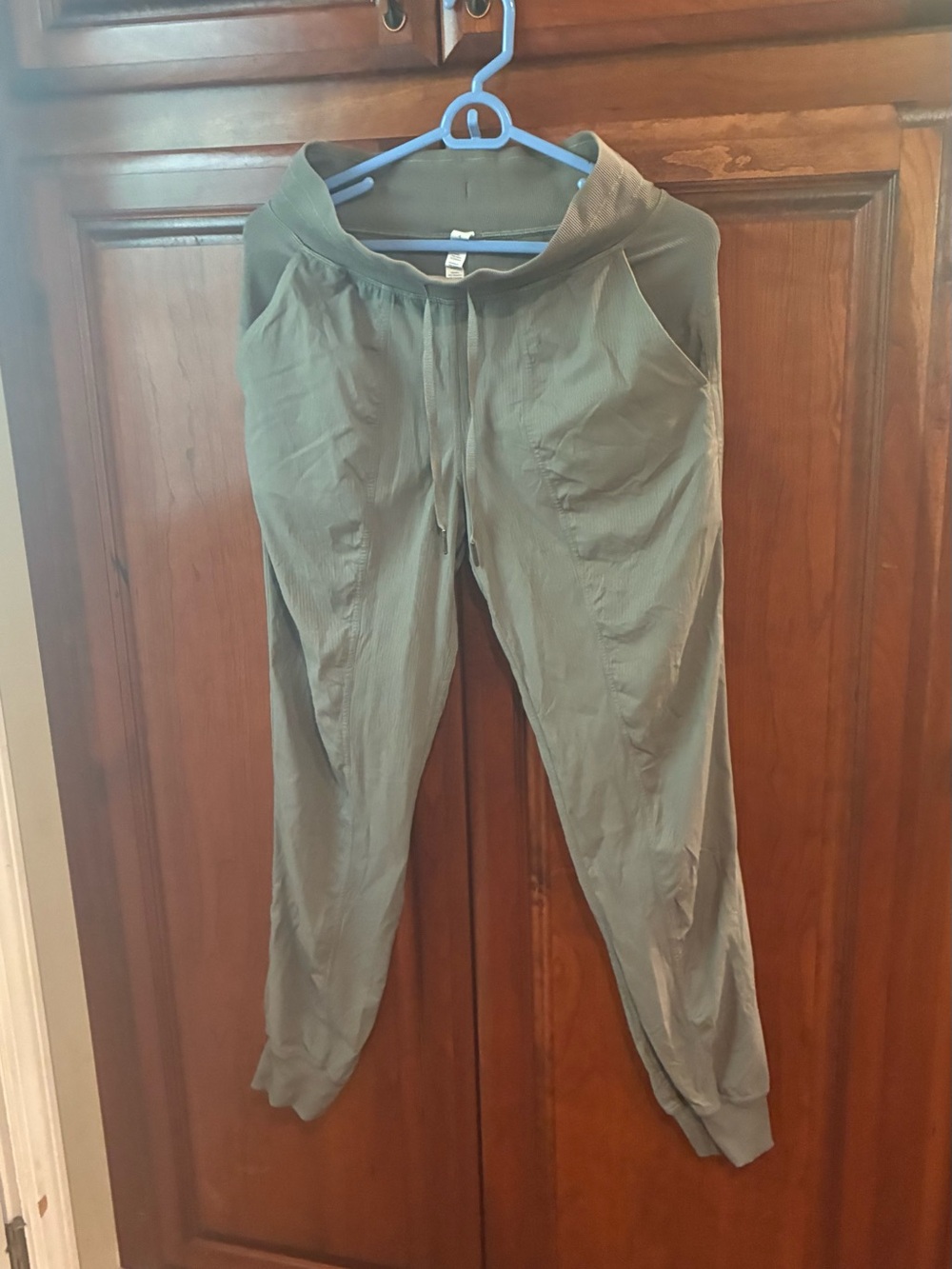 Lululemon Dance Studio joggers